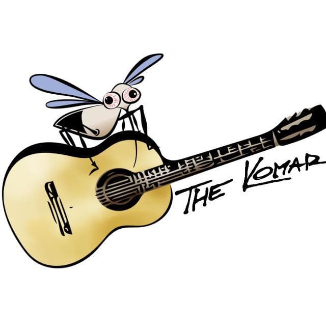 Los Komaros