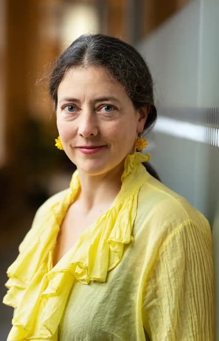 Elzina Pampelišková