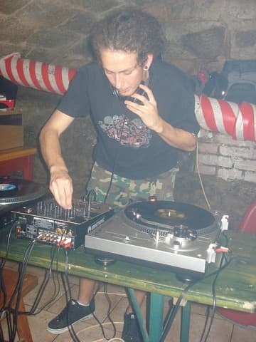 Dj SpraTEK
