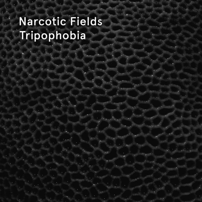 Obal alba Tripophobia